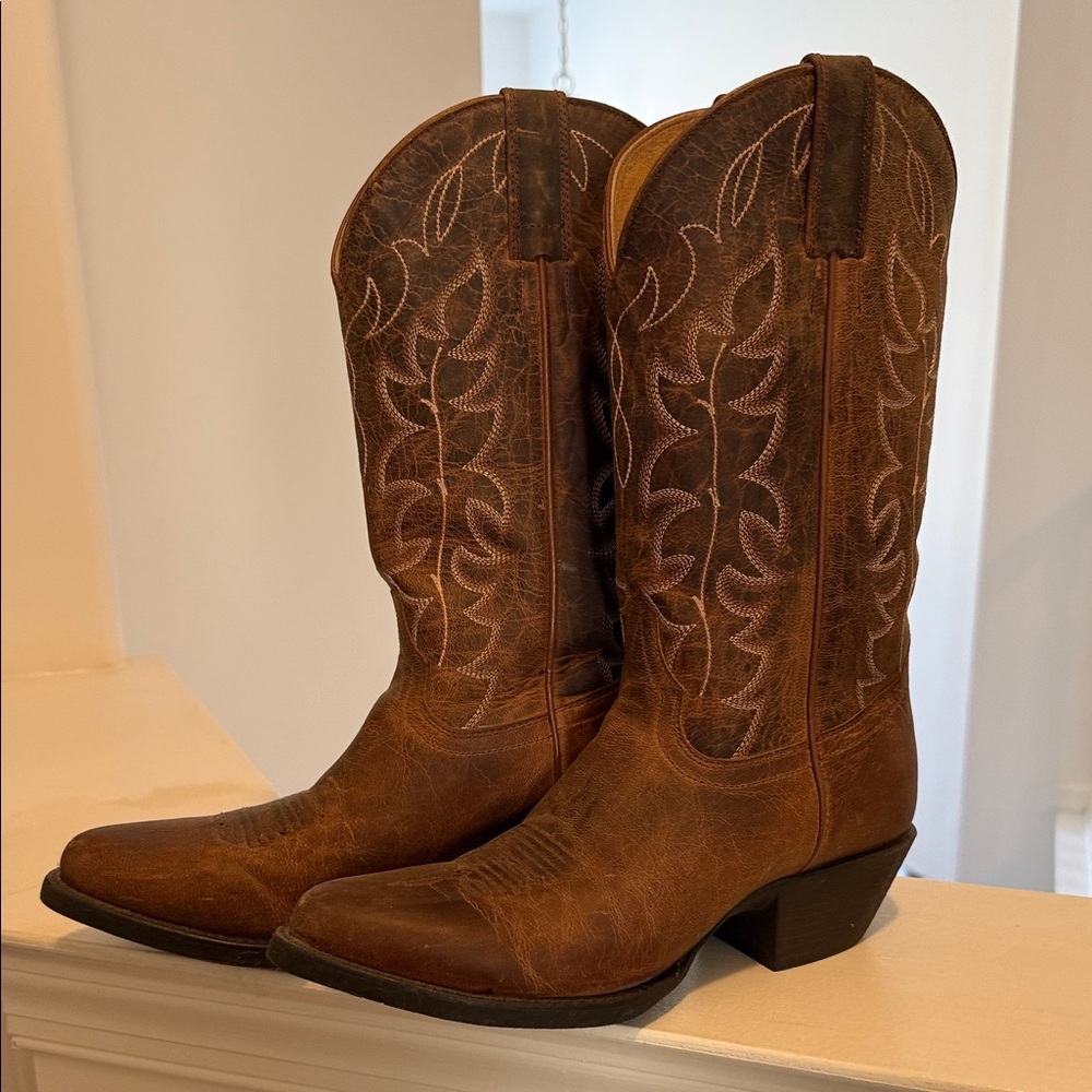 Shyanne Brown Leather Boots